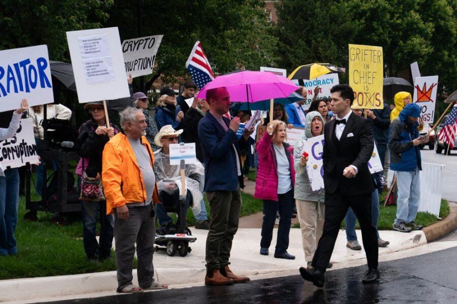 Newsom wants to issue 