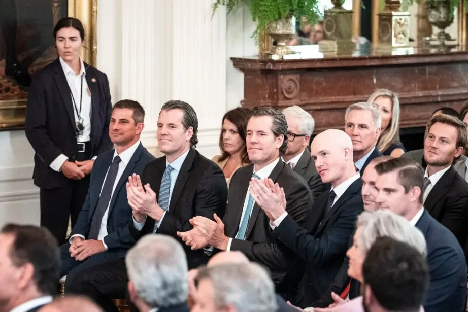 US SEC withdraws cryptocurrency lawsuit