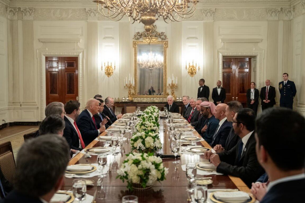  Billion Equity Stake for Top US AI Chips: The Secret Deal Between UAE Royalty and the Trump Family