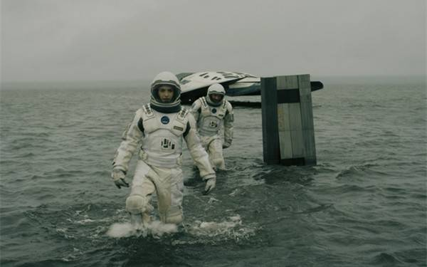 Musk and Anthropic are going to space to find electricity
