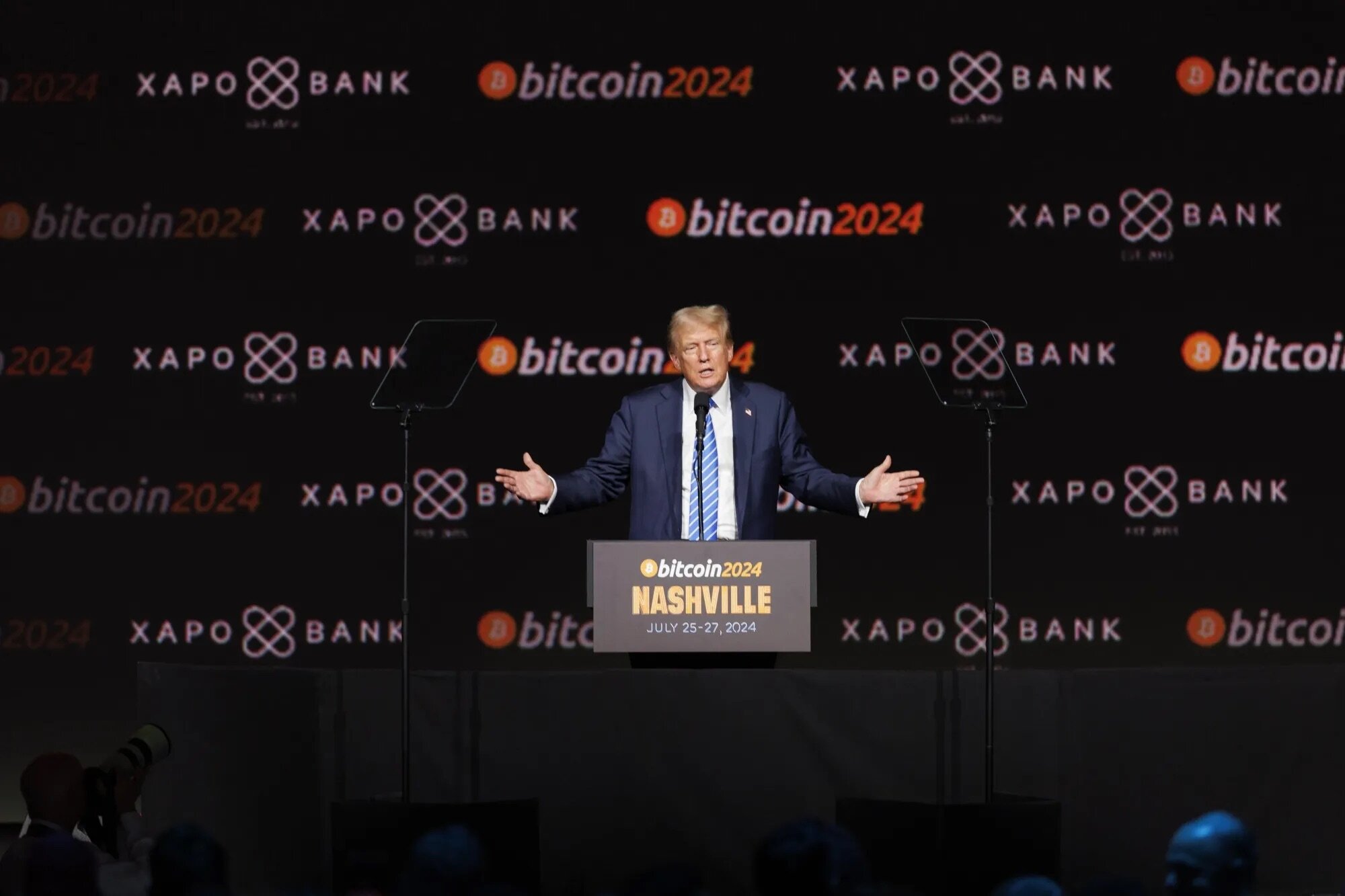 Rotating Door Scandal Exposed: Who is Tailoring a US Stablecoin Bill for Tether?